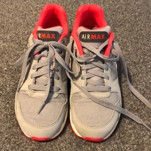 Nike Air Max men’s size 6